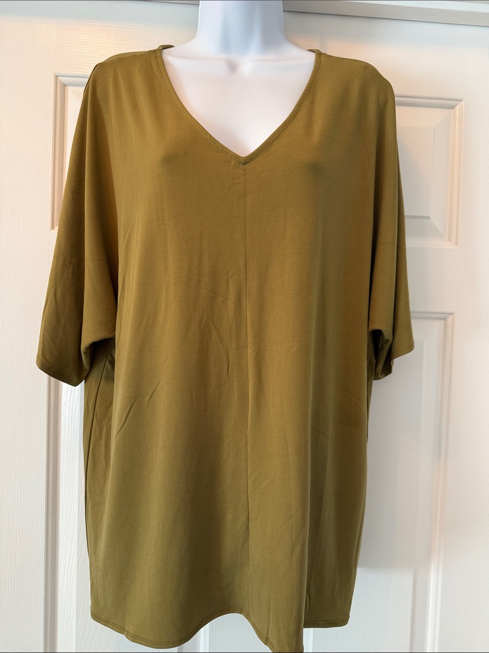 Grace  V-neck Tunic Top in Olive Green XXL